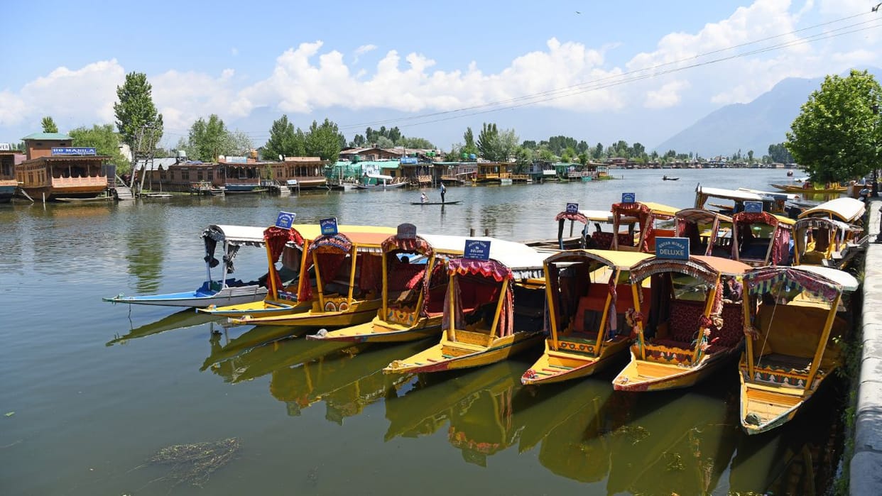 srinagar The look of Dal and Nagin Lake will change