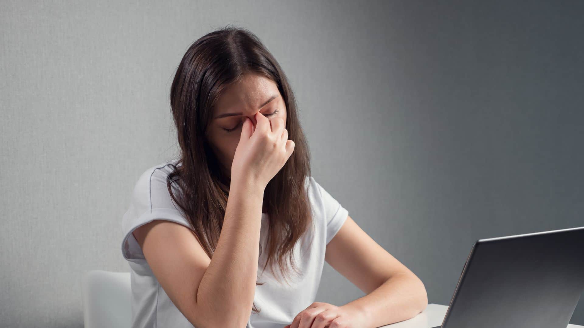 Dehydration Symptoms Key Warning Signs Your Body Shows When Lacking Water