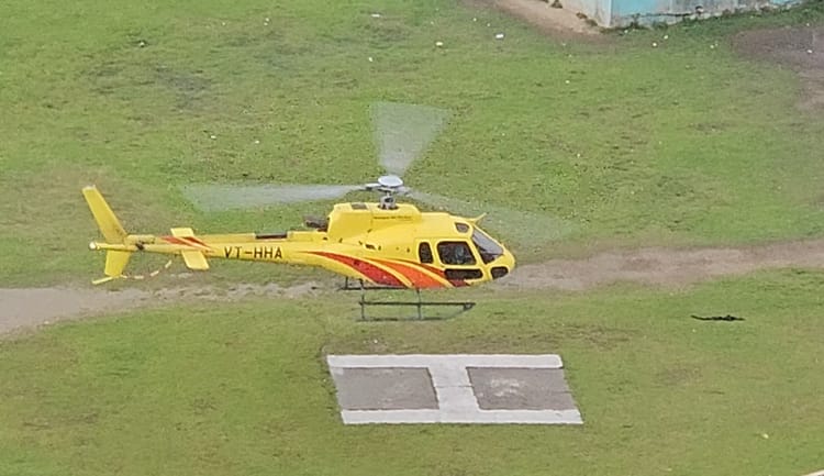 Chardham Heli Seva: सहस्त्रधारा में कमांडिंग कंट्रोल सेंटर शुरू, मौसम समेत अन्य विभागों के विशेषज्ञ तैनात