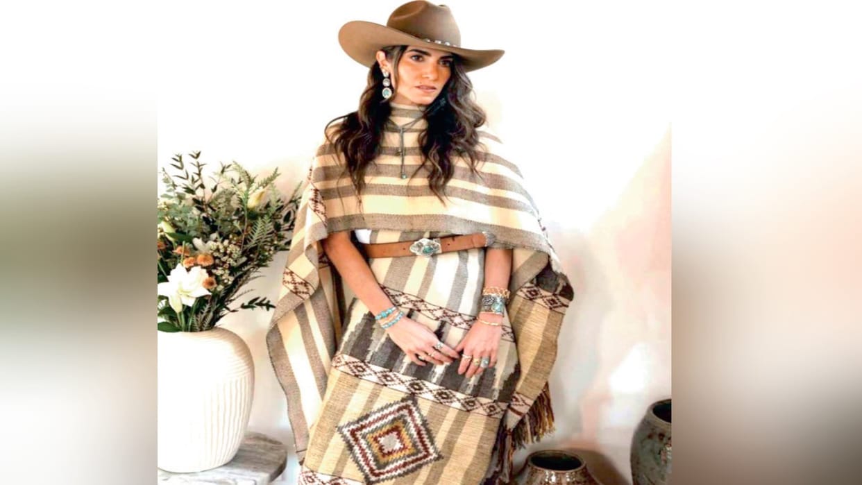 Hollywood actress Nikki Reed seen in Kullvi attire, shared picture on social media