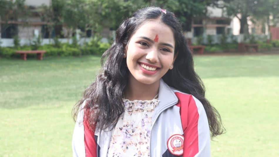 indore-news-cbse-12th-result-2025-girls-outperform-boys-pass-percentage-indore