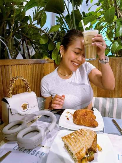 नेहा कक्कड़