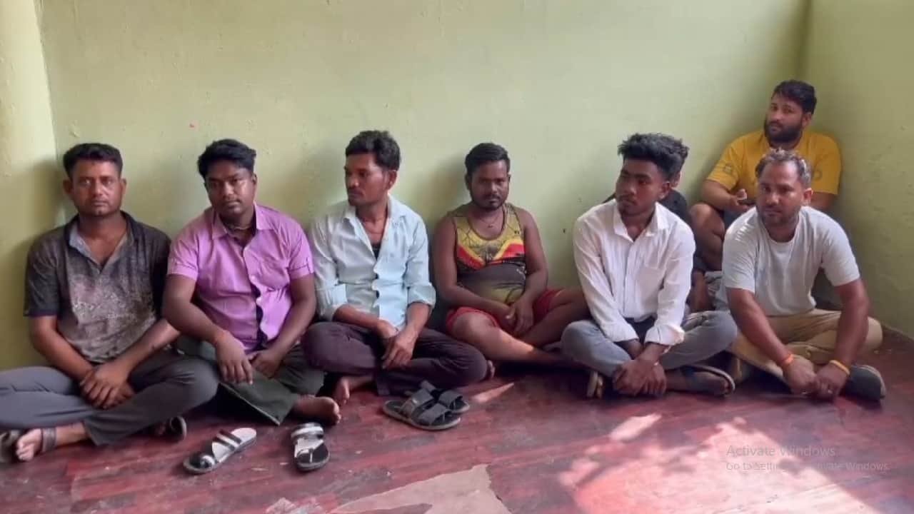 पकड़े गए लोग