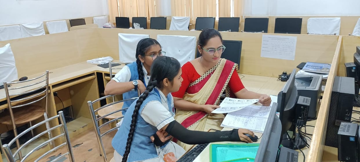 Cbse Board Results Of Class 10th-12th Declared See The List Of Toppers Of Agra Braj