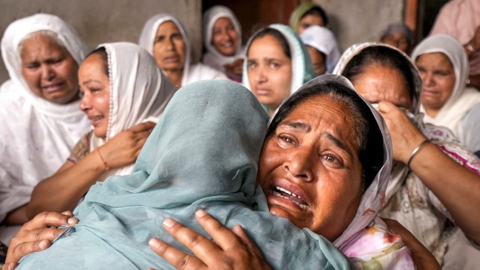 21 people died and 10 others hospitalised after drinking spurious liquor in Amritsar see photos