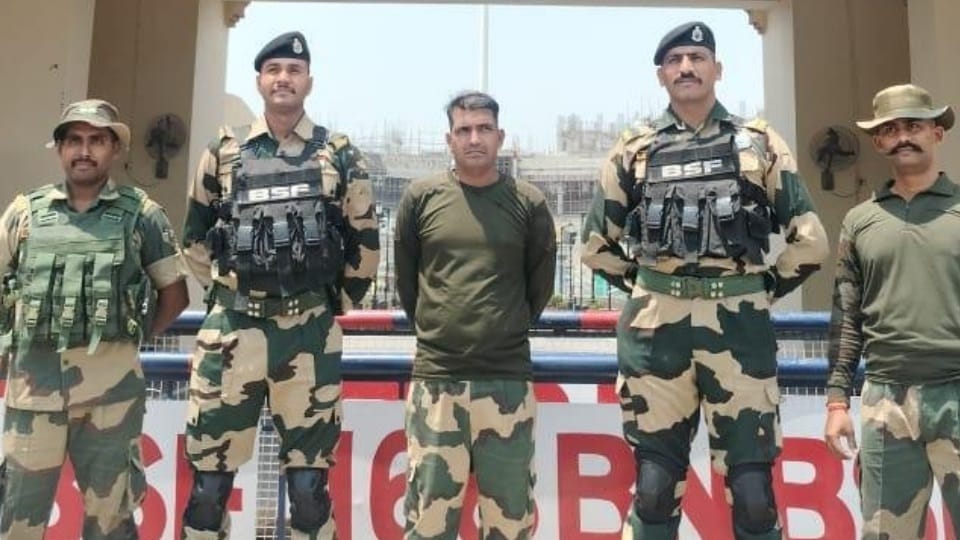 Border Security Force jawan PK Sahu returned to country attari border