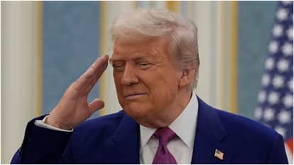 डोनाल्ड ट्रंप