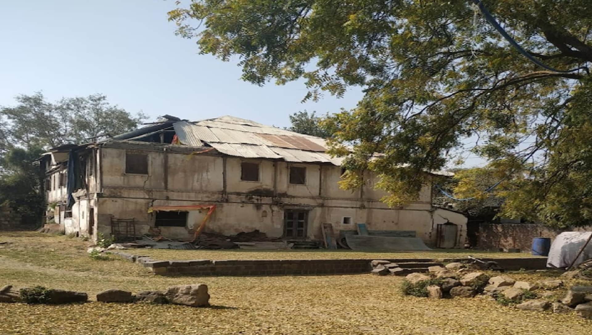 Memories of Goddess Ahilya: Kampel was an important pargana in the Holkar state