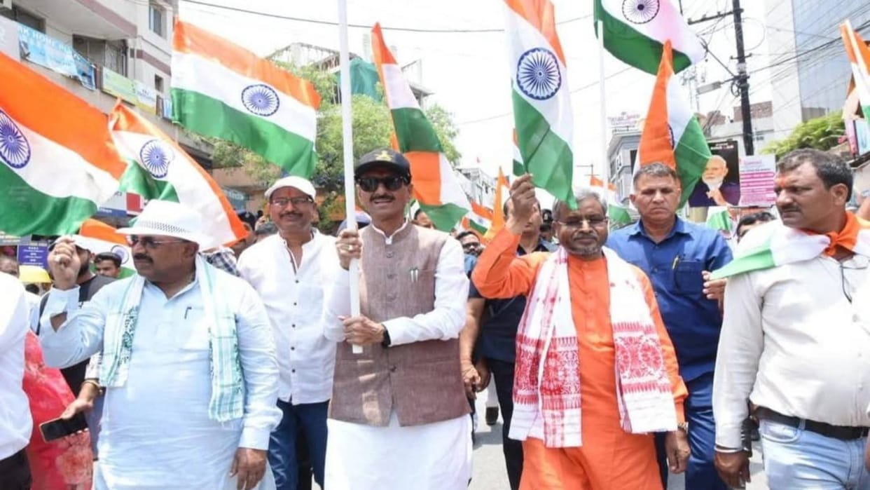 Jharkhand News BJP took out Tiranga Yatra on success of Operation Sindoor expressed gratitude to Indian Army