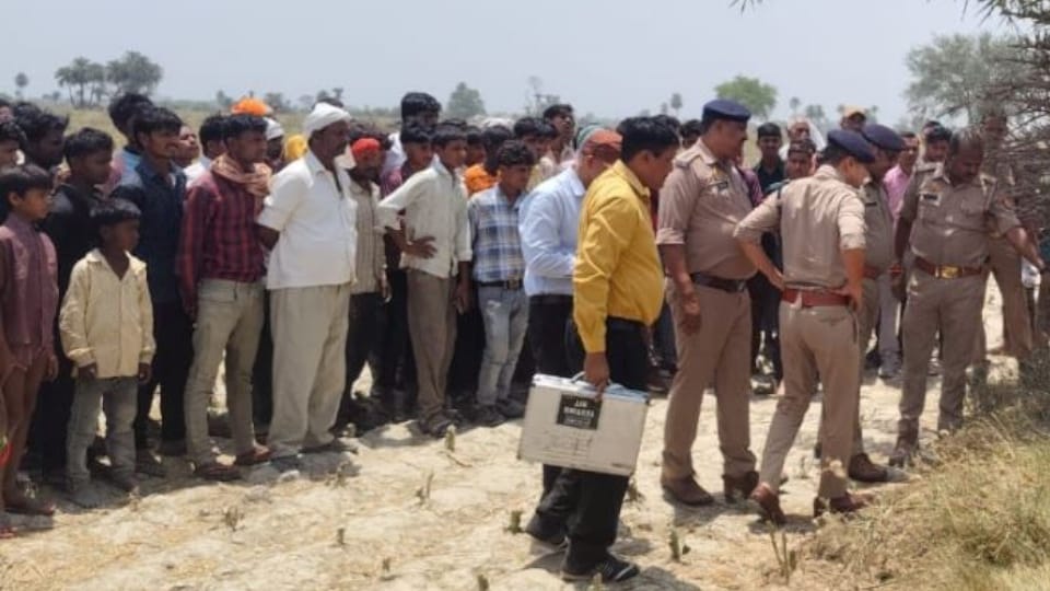 Young man shot dead in Kasganj after Lover couple found in objectionable condition