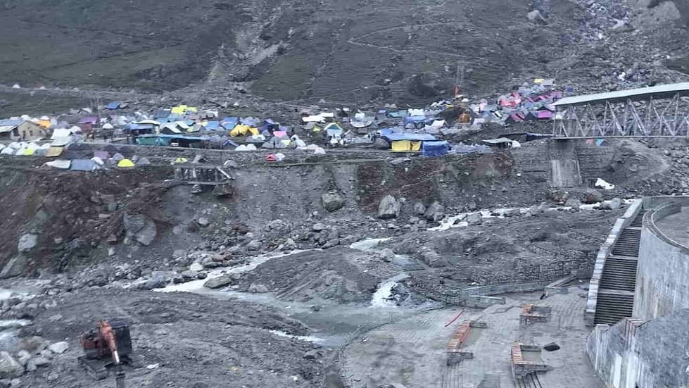 Chardham Yatra: भारत-पाक तनाव से बना भ्रम, थमा यात्रा का चरम; दुश्वारियों का भी रहा असर, अगला पखवाड़ा अहम India-PakTension affected CharDham Yatra 2.80 lakh fewer pilgrims arrived in two weeks as compared last year