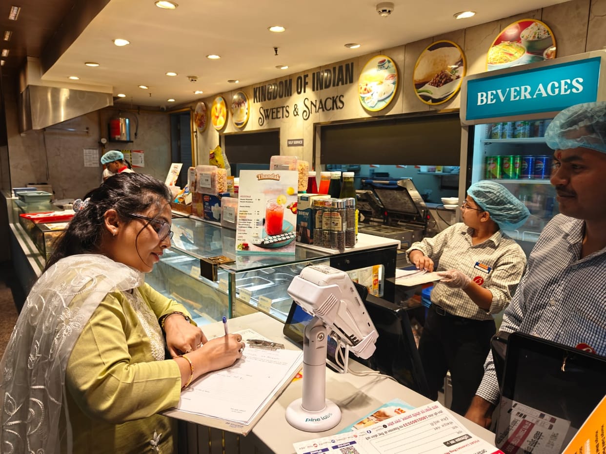 FSDA team raided in food court in Fun Mall in Lucknow.
