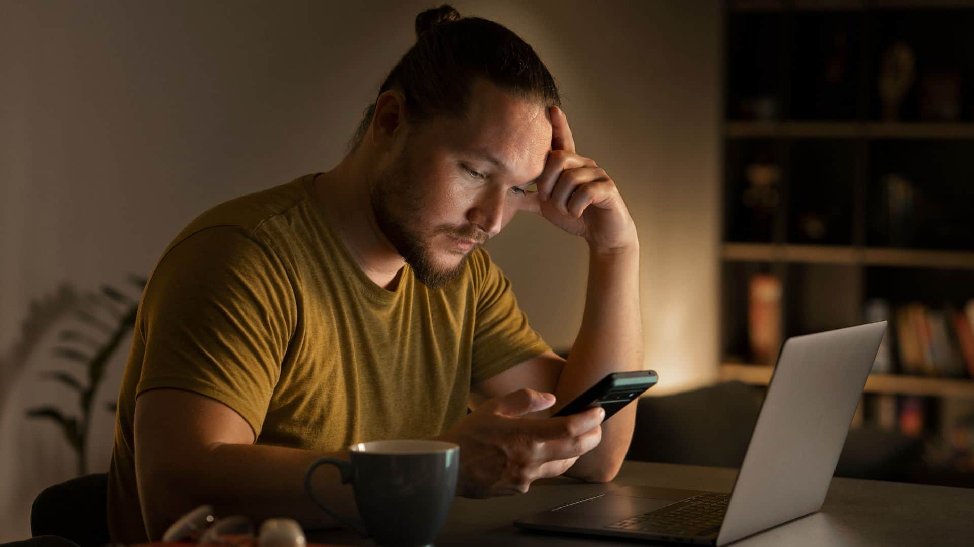 Relationship Tips For Women 6 Emotional Messages or Texts That Make him Choose You