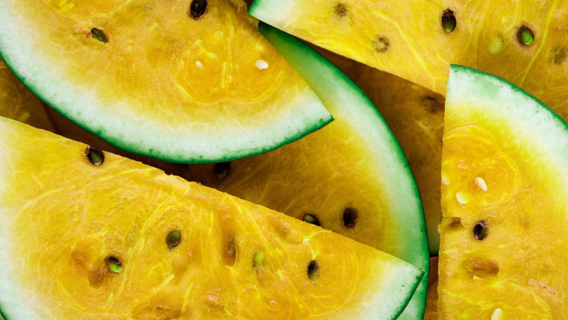 Which is more healthy red or yellow watermelon know in hindi pila tarbuj disprj