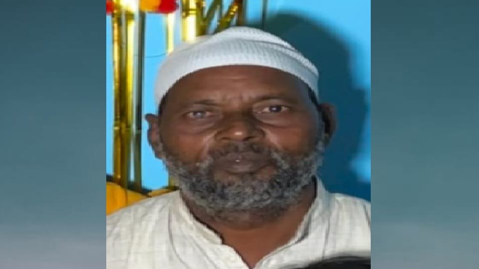 Moradabad: Bike rider dies after being hit by a roadways bus on Delhi highway, his son was married 15 days ago