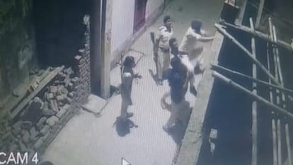 Bihar news : DGP Vinay Kumar suspended SHO Vivek Jaiswal sultanganj bhagalpur bihar police