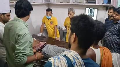 Bihar News Begusarai friend called him home took him to market and shot him panic due to firing