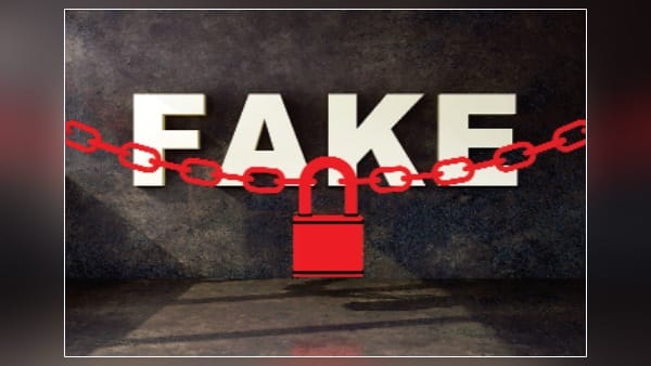 Singapore government pressures Apple Google sets deadline stop scam messages learn more about matter