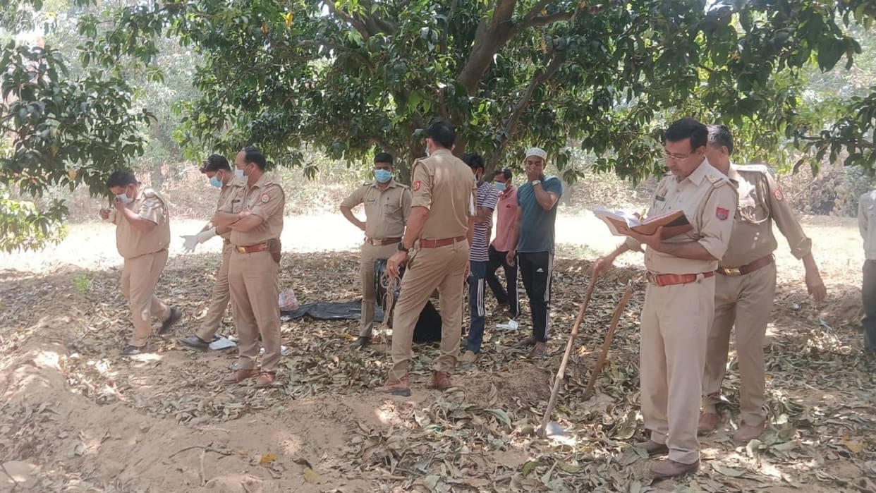 A young man was murdered in a garden in Amroha killers took his head with them