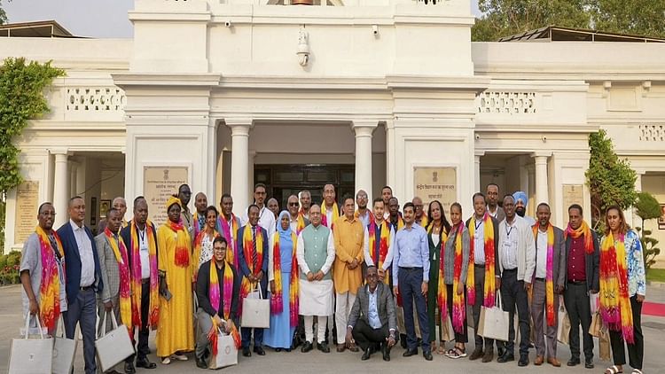 Capacity Building : इथियोपियाई प्रतिनिधिमंडल दिल्ली में, विधानसभा अध्यक्ष विजेंद्र गुप्ता से की मुलाकात