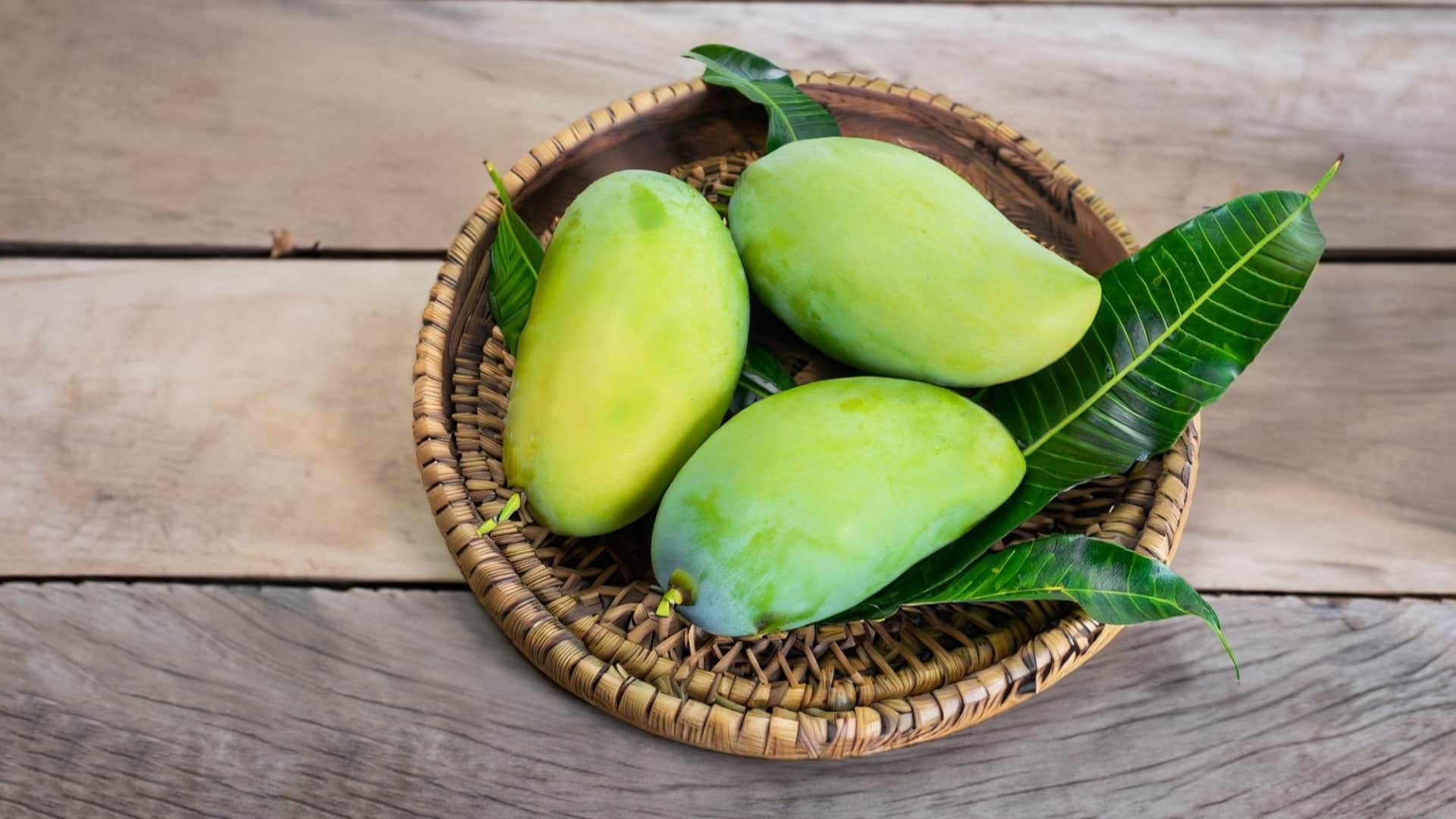 Summer Drink Aam Panna Recipe And Benefits In hindi Loo Se Bachne Ke Liye Kya Piye