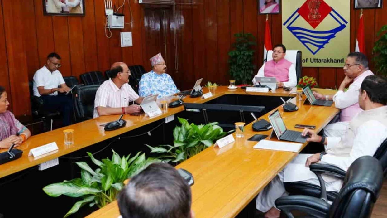 Now only two months will be available for digging roads preparations to bring a policy Uttarakhand News