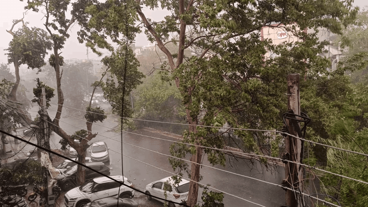 delhi ncr weather update today Rain with strong winds in Delhi NCR