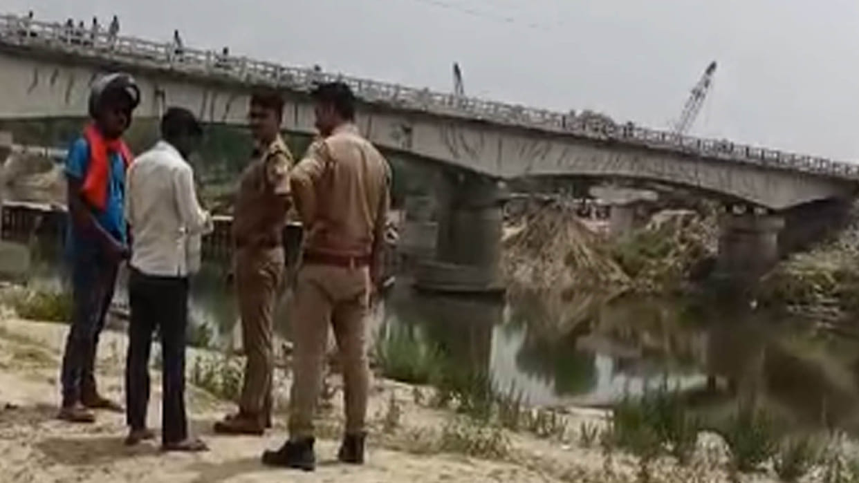 When wife scolded husband for drinking alcohol, he jumped from bridge into Garra river