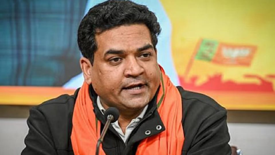 Minister Kapil Mishra inspected the arrangements at Chhath Ghat in Narela and several other areas