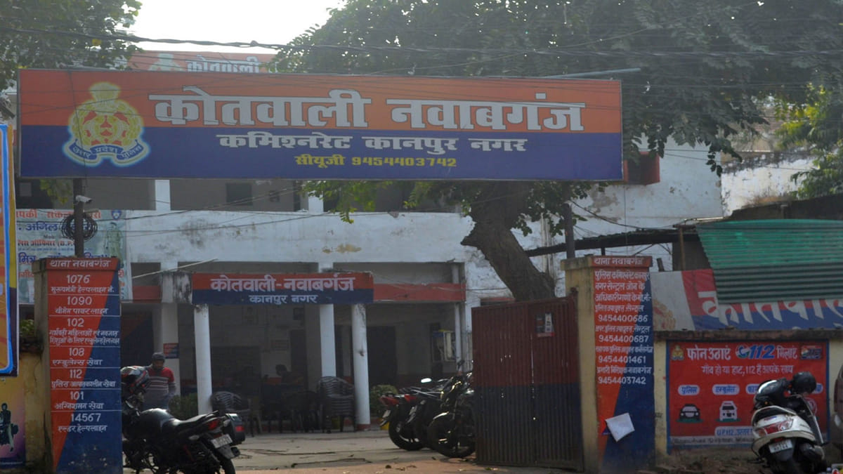 कानपुर: अमरूद मंडी में हत्या का प्रयास, हिस्ट्रीशीटर समेत पांच पर शिकंजा, पुलिस ने कराई कुर्की की मुनादी