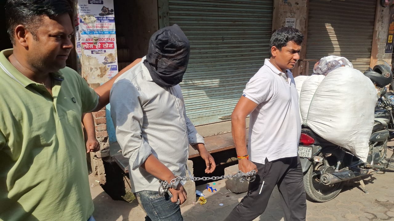 ISI Agent Arrested: spying game going on under guise of cloth hawking, public service centre and private