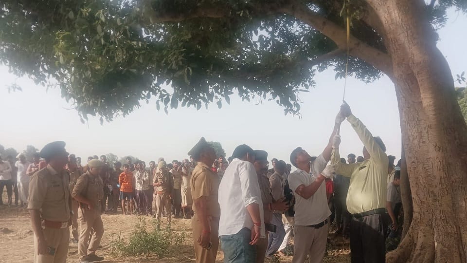 12th class student Murder disgusting thing before hanging her body on tree