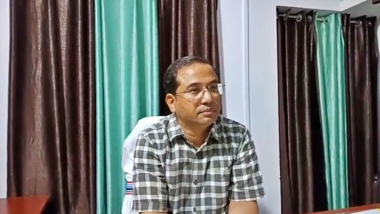 Siwan: Teacher Nasir Ansari suspended for posting objectionable post related to Pakistan in BRC Whatsapp group