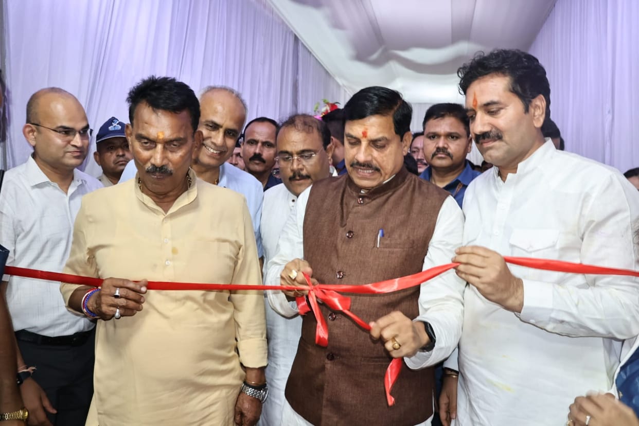 Indore: Chief Minister inaugurated the new center of Chacha Nehru Hospital, appreciated public participation