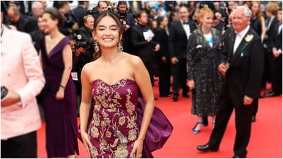 Anushka Sen Debut At Cannes In Age Of 22 Looking Gorgeous In Purple Floral Gown