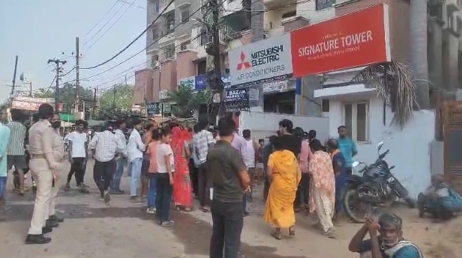 Bihar News: Fire broke out in the basement of a big apartment in Patna: Fire Brigade team