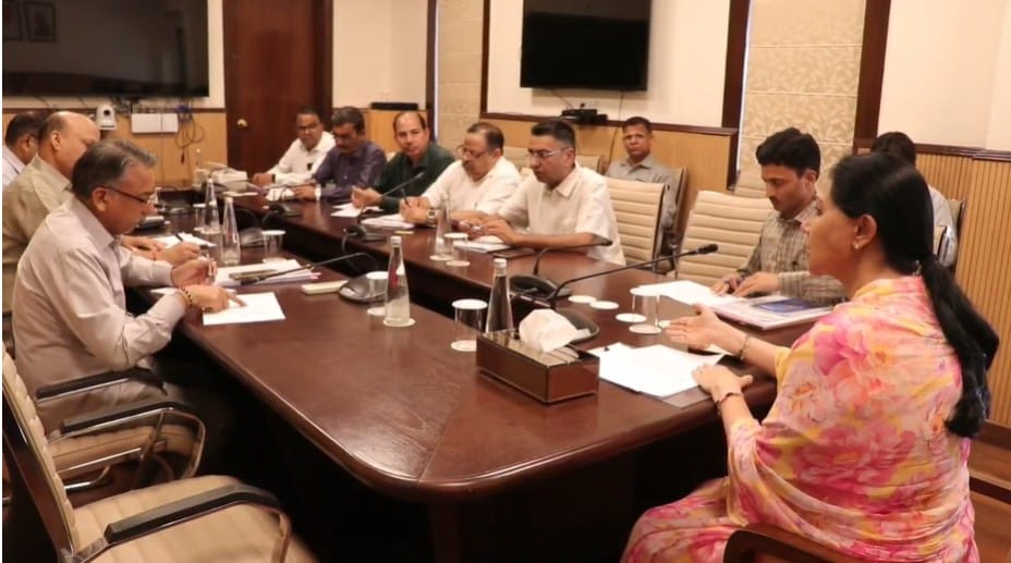 Tourism and film policy will be released soon in the state Diya Kumari discussed it in the meeting