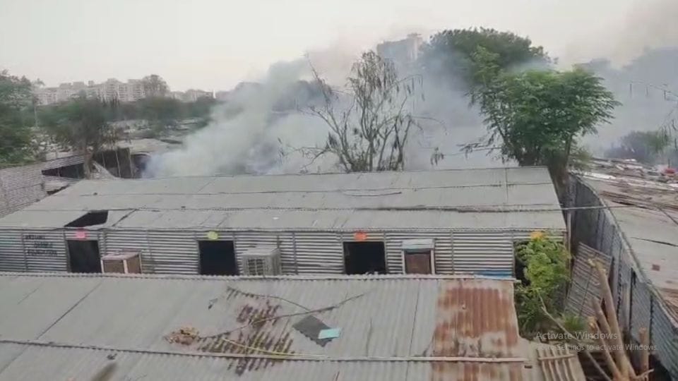Fire breaks out in illegally built slums in Gurugram