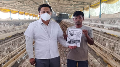 पोल्ट्री फार्म पहुंचे डॉक्टर, किया जागरूक
