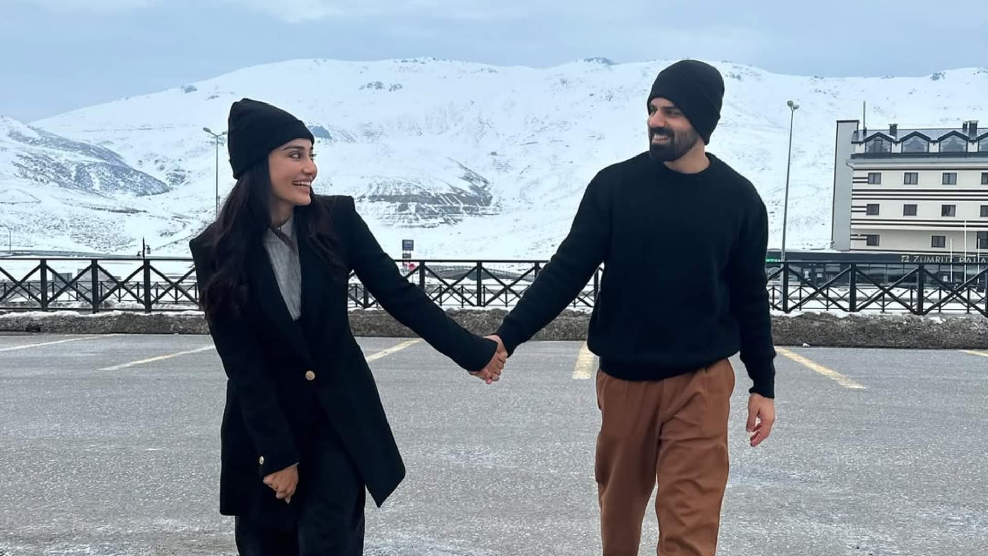 Surbhi jyoti and sumit have different rooms in house and they live separate after marriage