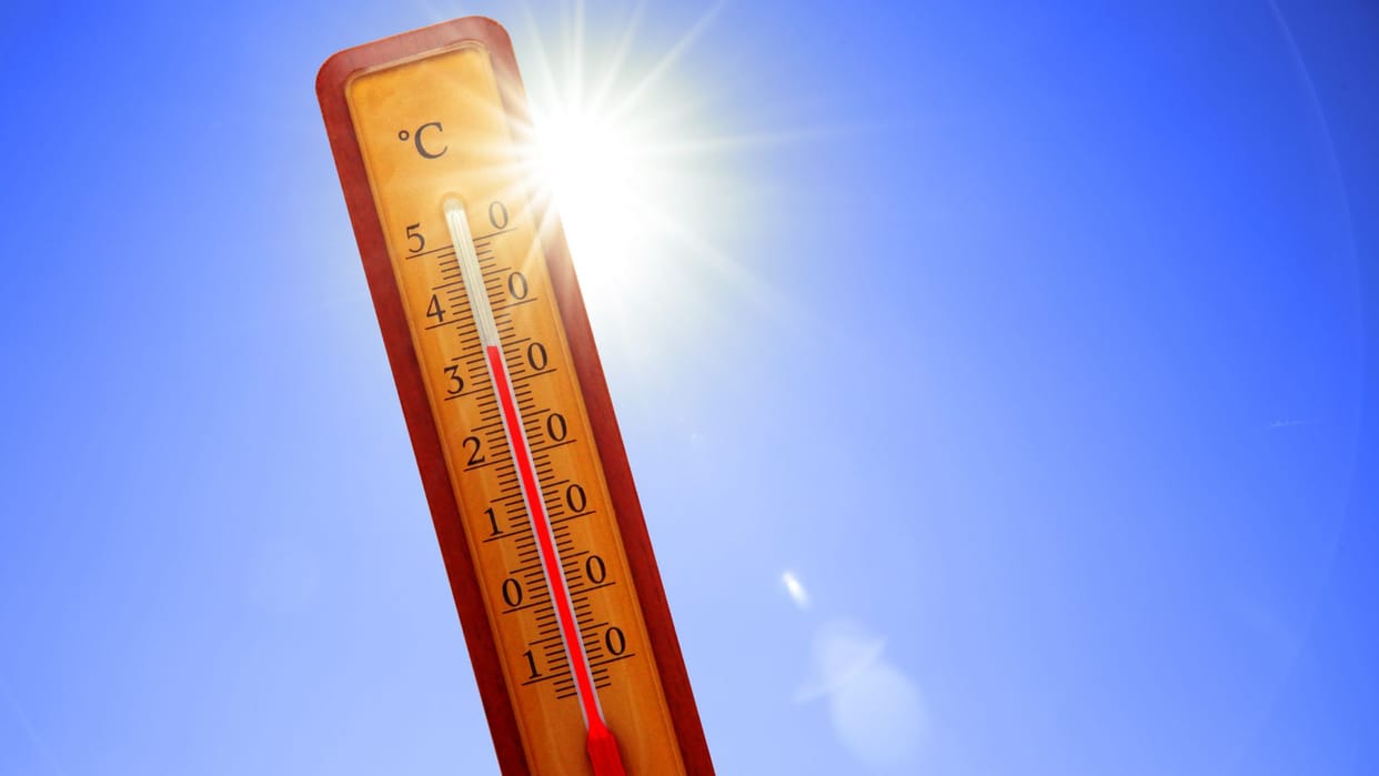 Summer Hacks: How To Keep Room Cool Without AC Or Cooler Kamre Ko Thanda Kaise Rakhe