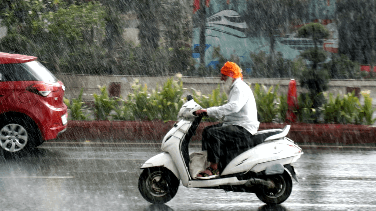delhi ncr rain huge loss due to storm and shed of Rapid Rail Metro Ashok Nagar station see photos