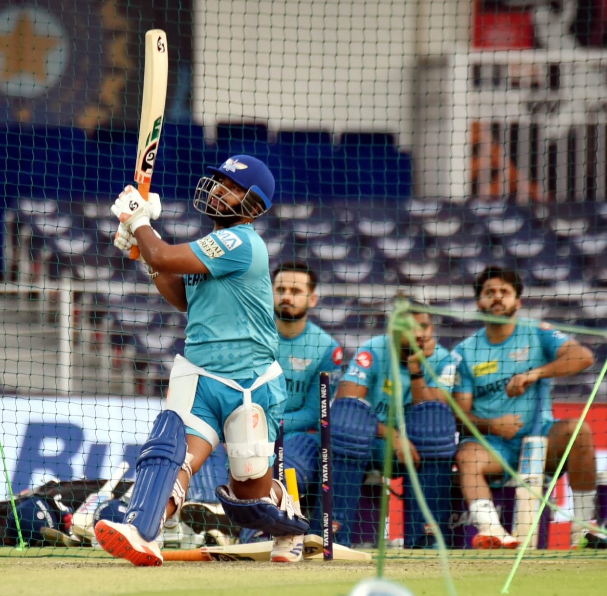 Match at Ekana: Only a big win will keep Lucknow's hopes alive, Pant sweated it out in practice; match against