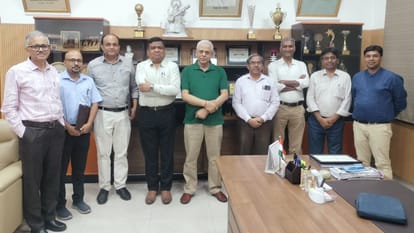 IIT BHU tie up with Gorakhnath Universit become knowledge partner in Purvanchal