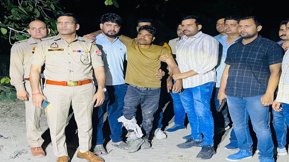 Shamli: Extortion of Rs 20 lakh demanded from mobile merchant, encounter with police, caught after being shot