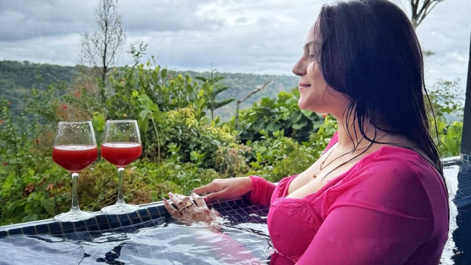 jyoti malhotra youtuber Story 14 years ago she worked as a receptionist then taught in school