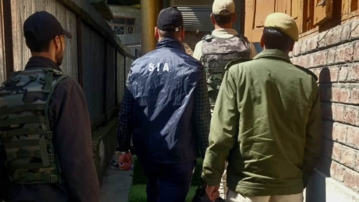 Hizbul associate, absconding for four years, arrested in Jammu.