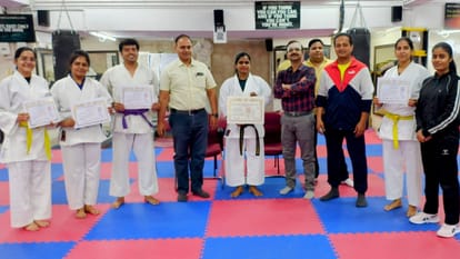 Wrestling Brother-sister duo will play in sub junior Karan is expert in Banarasi Multani and Palak is expert