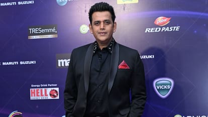 Rasha Thadani Ananya Pandey shine in sari amongst western style dresses heroines during zee cine awards 2025