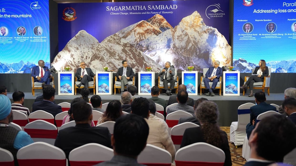 Experts says in Sagarmatha Sambaad Nepal world community duty to protect mountains
